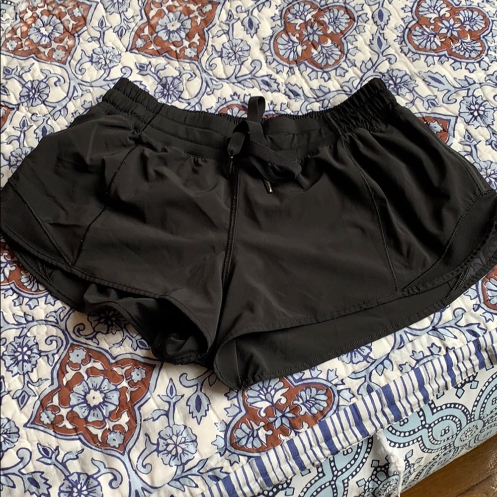 Lululemon hotty hot shorts